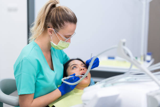 Best Cracked Tooth Emergency Dentist  in Goliad, TX